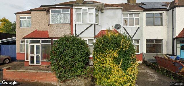 8 Aintree Crescent（加拿大曼尼托巴省温尼伯市）房屋照片