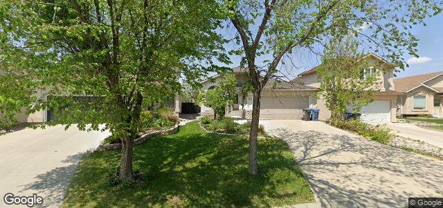 Photo of 87 Briarlynn Road in Winnipeg, Manitoba