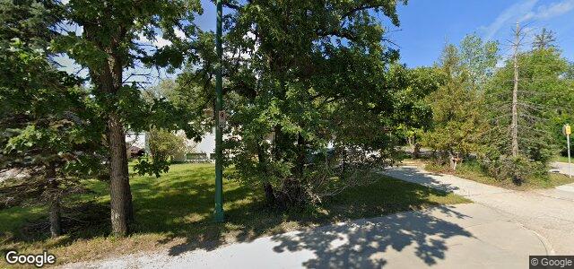 4105 Roblin Boulevard（加拿大曼尼托巴省温尼伯市）房屋照片