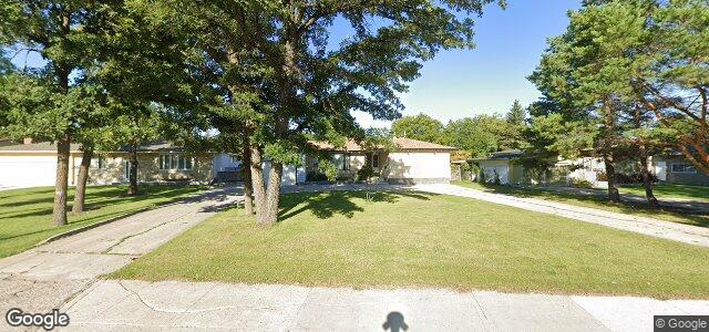 4445 Roblin Boulevard（加拿大曼尼托巴省温尼伯市）房屋照片