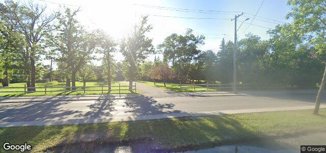 4515 Roblin Boulevard（加拿大曼尼托巴省温尼伯市）房屋照片