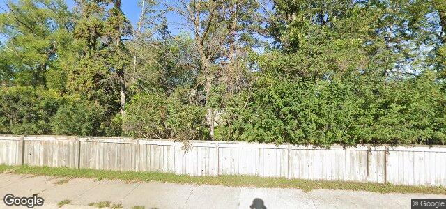 4549 Roblin Boulevard（加拿大曼尼托巴省温尼伯市）房屋照片