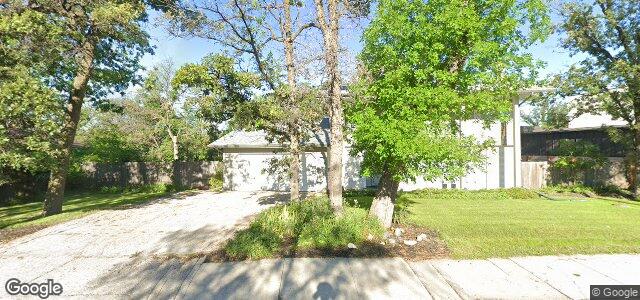 4559 Roblin Boulevard（加拿大曼尼托巴省温尼伯市）房屋照片