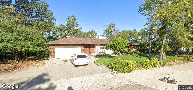 4563 Roblin Boulevard（加拿大曼尼托巴省温尼伯市）房屋照片