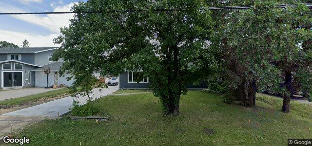 1019 Charleswood Road（加拿大曼尼托巴省温尼伯市）房屋照片