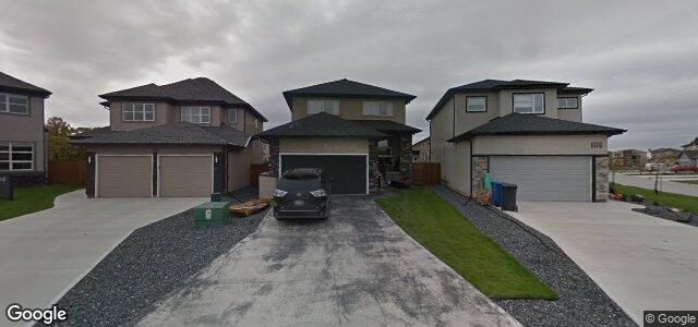 102 Kowalsky Crescent（加拿大曼尼托巴省温尼伯市）房屋照片