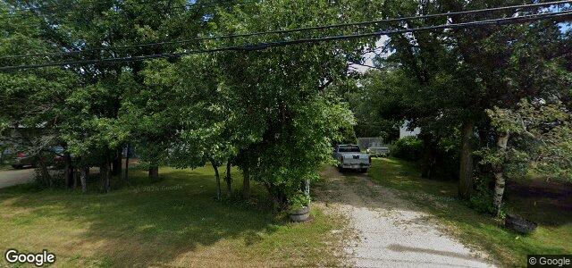 1043 Charleswood Road（加拿大曼尼托巴省温尼伯市）房屋照片