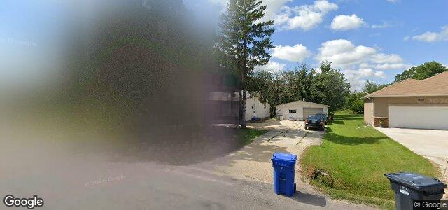 1052 Charleswood Road（加拿大曼尼托巴省温尼伯市）房屋照片