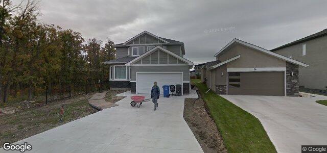 30 Hofsted Drive（加拿大曼尼托巴省温尼伯市）房屋照片