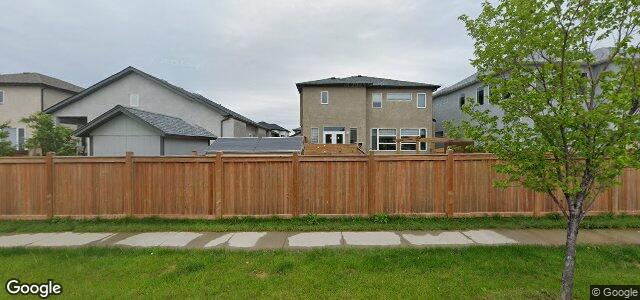 38 Creemans Crescent（加拿大曼尼托巴省温尼伯市）房屋照片