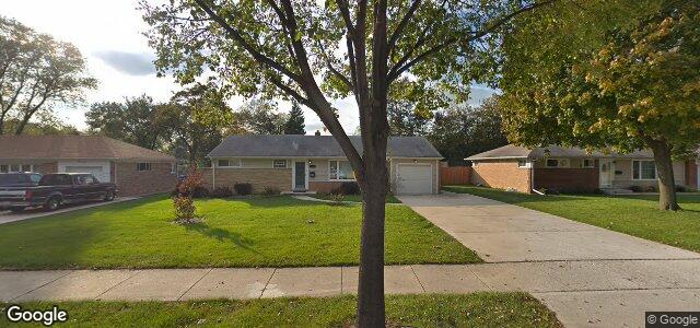 910 Elmhurst Road（加拿大曼尼托巴省温尼伯市）房屋照片