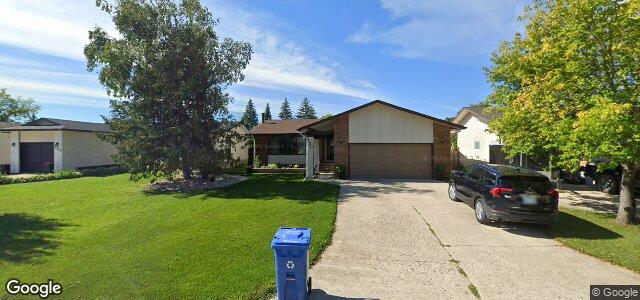 100 Pennefather Bay（加拿大曼尼托巴省温尼伯市）房屋照片