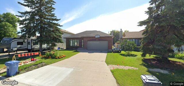 102 Wiebe'S Drive（加拿大曼尼托巴省温尼伯市）房屋照片