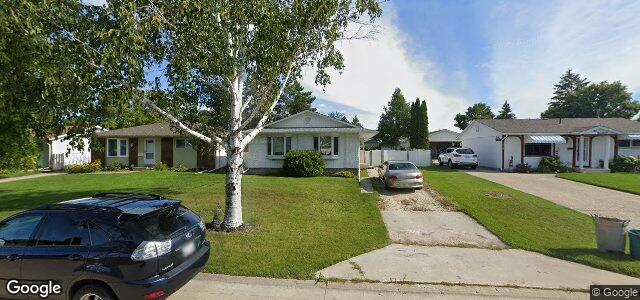 115 Morningmead Walk（加拿大曼尼托巴省温尼伯市）房屋照片