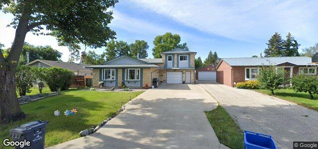 122 Morningmead Walk（加拿大曼尼托巴省温尼伯市）房屋照片