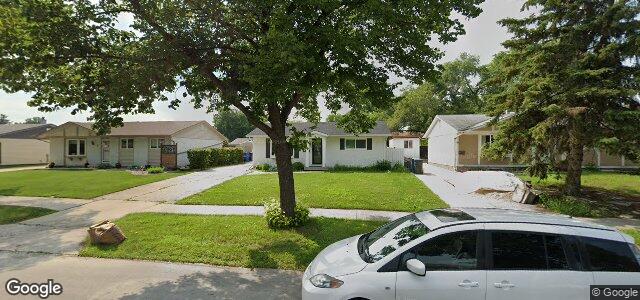 15 Cranlea Path（加拿大曼尼托巴省温尼伯市）房屋照片