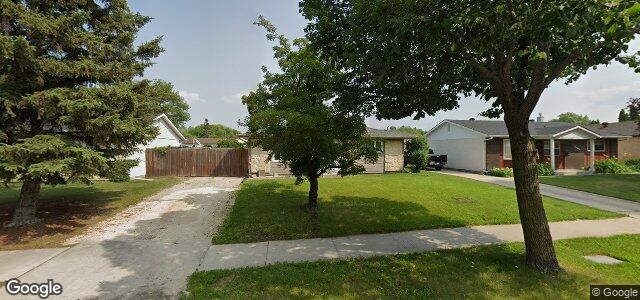 18 Cranlea Path（加拿大曼尼托巴省温尼伯市）房屋照片