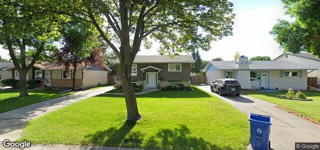 22 Mornefortune Crescent（加拿大曼尼托巴省温尼伯市）房屋照片