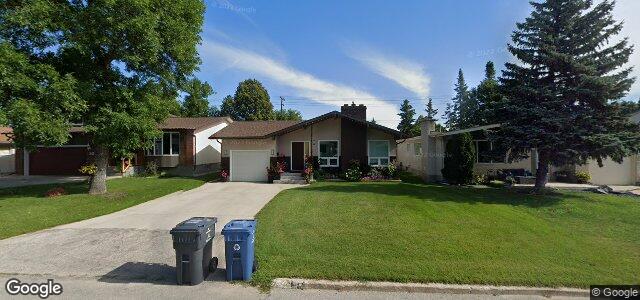 245 Knowles Avenue（加拿大曼尼托巴省温尼伯市）房屋照片