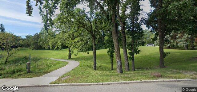 Larawan ng 260 Bonner Avenue sa Winnipeg, Manitoba