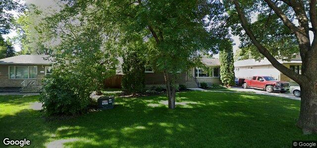 Larawan ng 284 Knowles Avenue sa Winnipeg, Manitoba