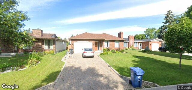 30 Reiny Drive（加拿大曼尼托巴省温尼伯市）房屋照片