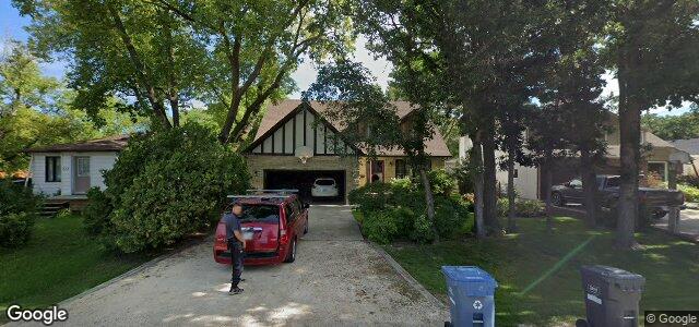 327 Strood Avenue（加拿大曼尼托巴省温尼伯市）房屋照片