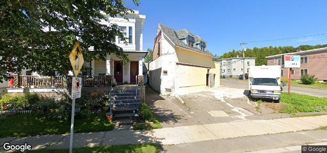 345 Douglas Avenue（加拿大曼尼托巴省温尼伯市）房屋照片