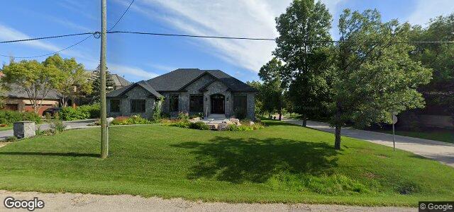 351 Foxdale Avenue（加拿大曼尼托巴省温尼伯市）房屋照片