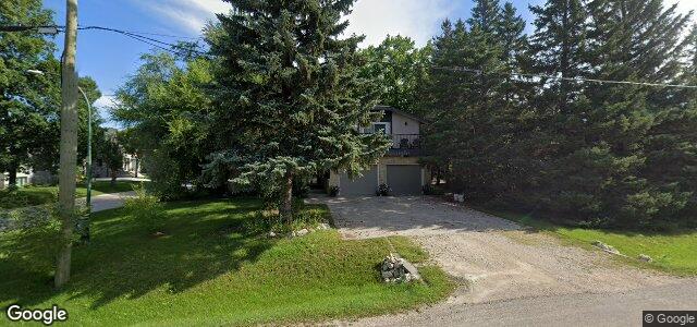 353 Foxdale Avenue（加拿大曼尼托巴省温尼伯市）房屋照片