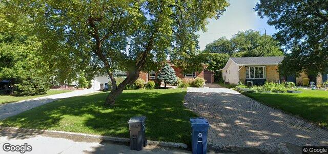 359 Knowles Avenue（加拿大曼尼托巴省温尼伯市）房屋照片