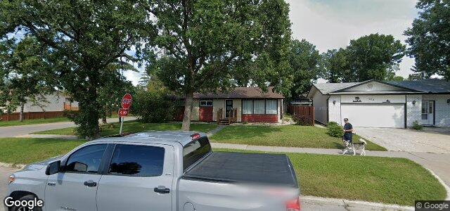 377 Mcivor Avenue（加拿大曼尼托巴省温尼伯市）房屋照片