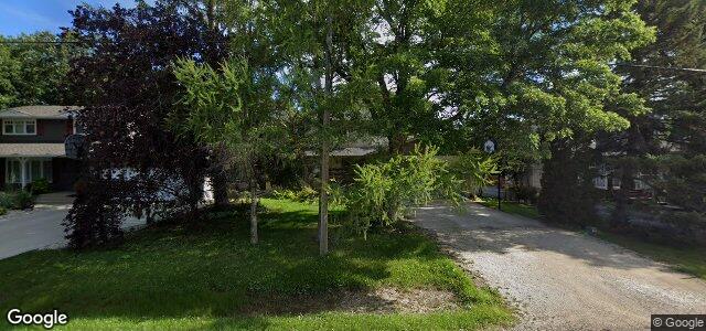 381 Foxdale Avenue（加拿大曼尼托巴省温尼伯市）房屋照片