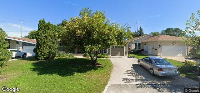 415 Knowles Avenue（加拿大曼尼托巴省温尼伯市）房屋照片