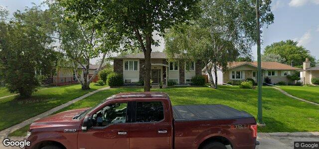 55 Morningmead Walk（加拿大曼尼托巴省温尼伯市）房屋照片