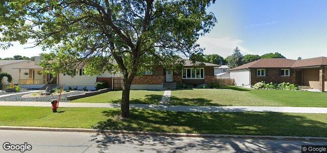 572 Headmaster Row（加拿大曼尼托巴省温尼伯市）房屋照片