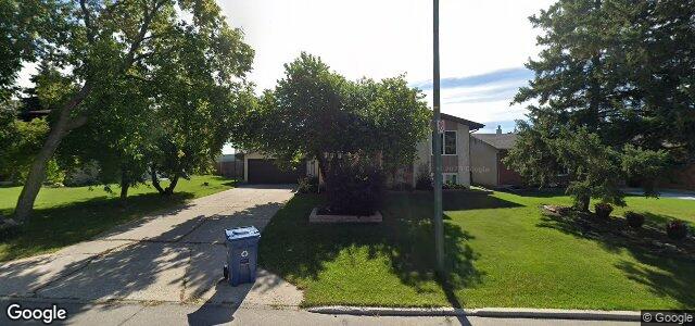 62 Wiebe'S Drive（加拿大曼尼托巴省温尼伯市）房屋照片