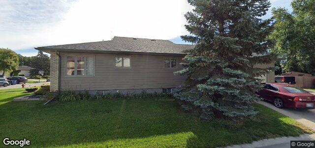 63 Parkway Place（加拿大曼尼托巴省温尼伯市）房屋照片