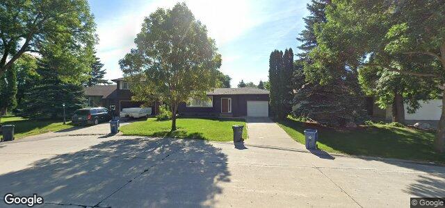 64 Swiss Bay（加拿大曼尼托巴省温尼伯市）房屋照片