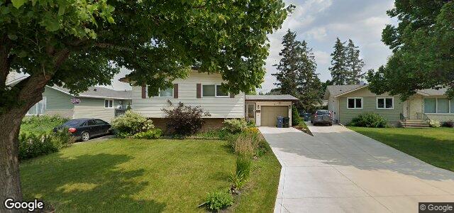 7 Natalie Bay（加拿大曼尼托巴省温尼伯市）房屋照片