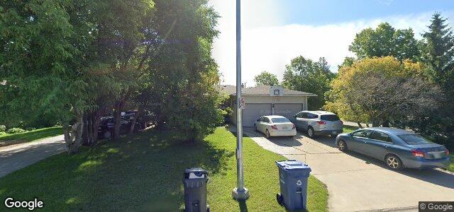 8 Wiebe'S Drive（加拿大曼尼托巴省温尼伯市）房屋照片