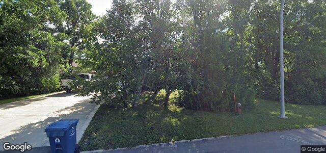 84 Uxbridge Road N（加拿大曼尼托巴省温尼伯市）房屋照片