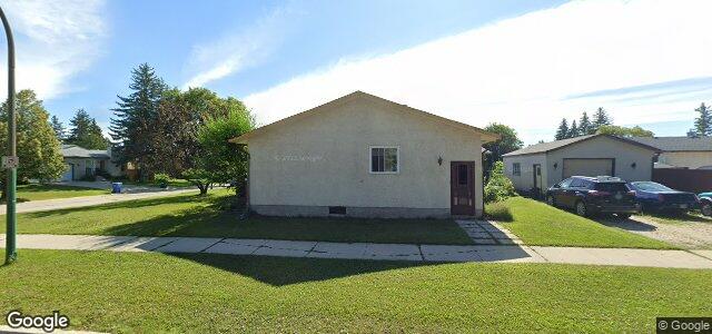 90 Pennefather Bay（加拿大曼尼托巴省温尼伯市）房屋照片