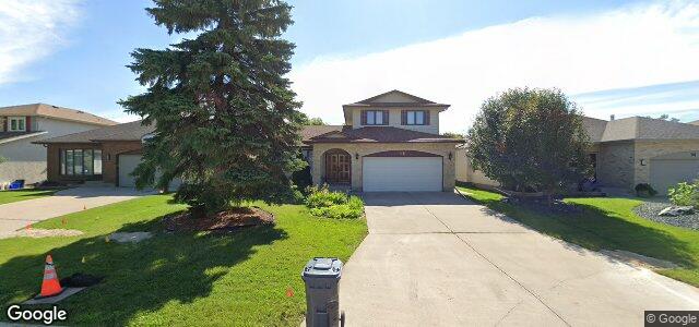 98 Wiebe'S Drive（加拿大曼尼托巴省温尼伯市）房屋照片