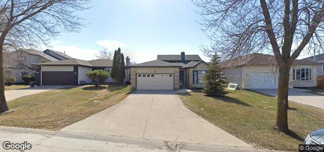 10 Kingsclear Drive（加拿大曼尼托巴省温尼伯市）房屋照片