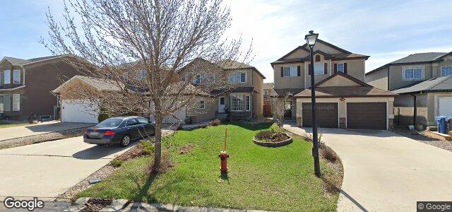 10 Michaud Crescent（加拿大曼尼托巴省温尼伯市）房屋照片