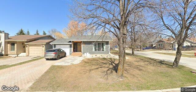 Larawan ng 104 Trowbridge Bay sa Winnipeg, Manitoba