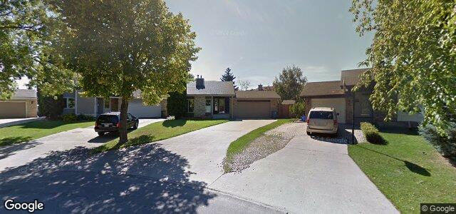 Photo of 111 Willowbend Crescent in Winnipeg, Manitoba