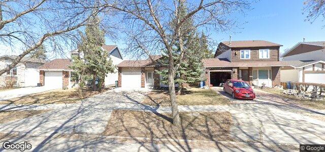 Photo of 126 Charing Cross Crescent in Winnipeg, Manitoba