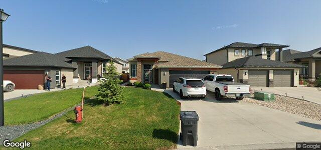 Larawan ng 126 Kingsclear Drive sa Winnipeg, Manitoba